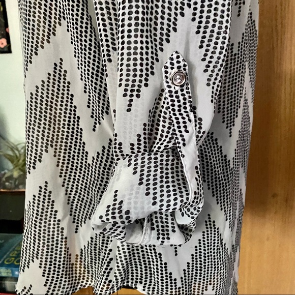 Sheer Half-Button Chevron Dot  Collarless Blouse with Button-Up Long Sleeves - Picture 3 of 8